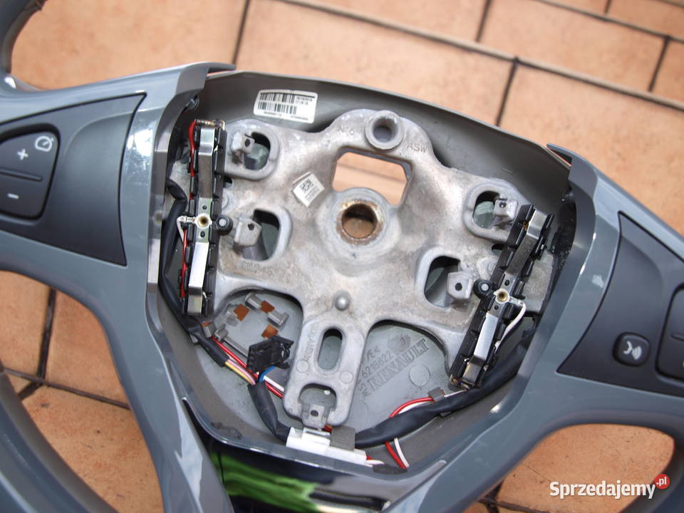 Renault Clio 4 kierownica skórzana nowa 2013 sprzedam