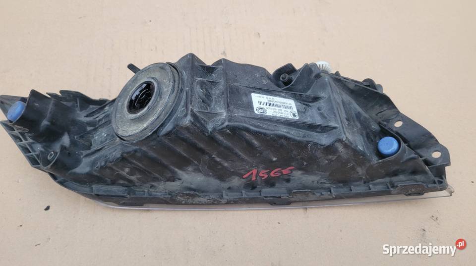 SKODA SUPERB 3 III HALOGEN PRAWY 1566 śląskie Ruda Śląska