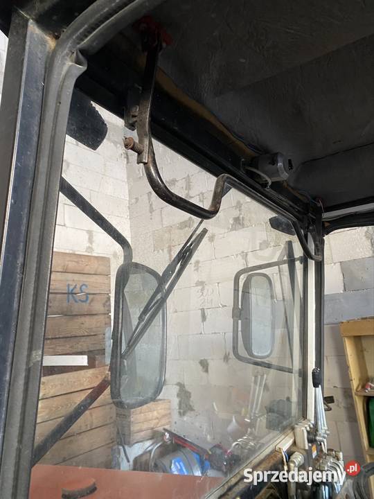 Kabina Ursus 2812 mf235 lubelskie Popów