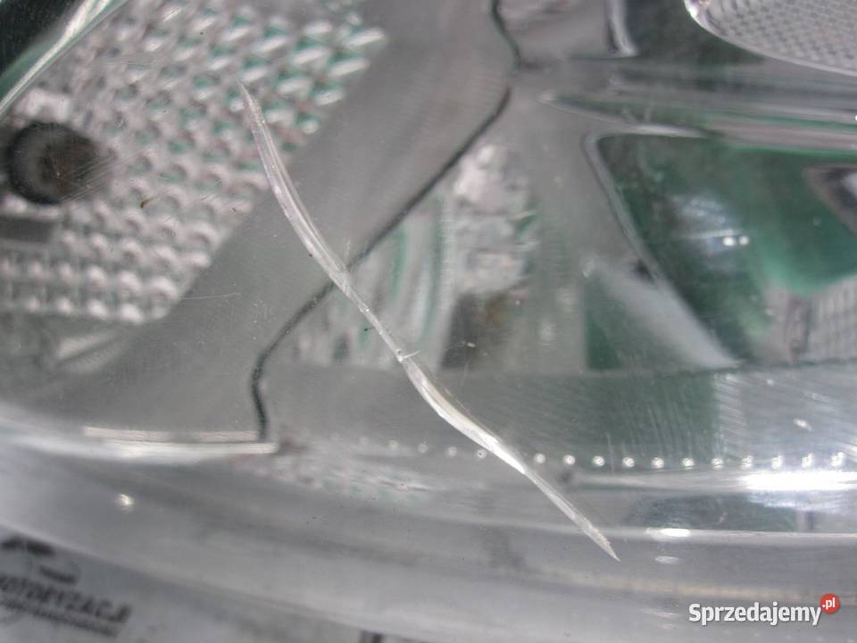 NISSAN JUKE 11r lampa prawa przód ANGLIK