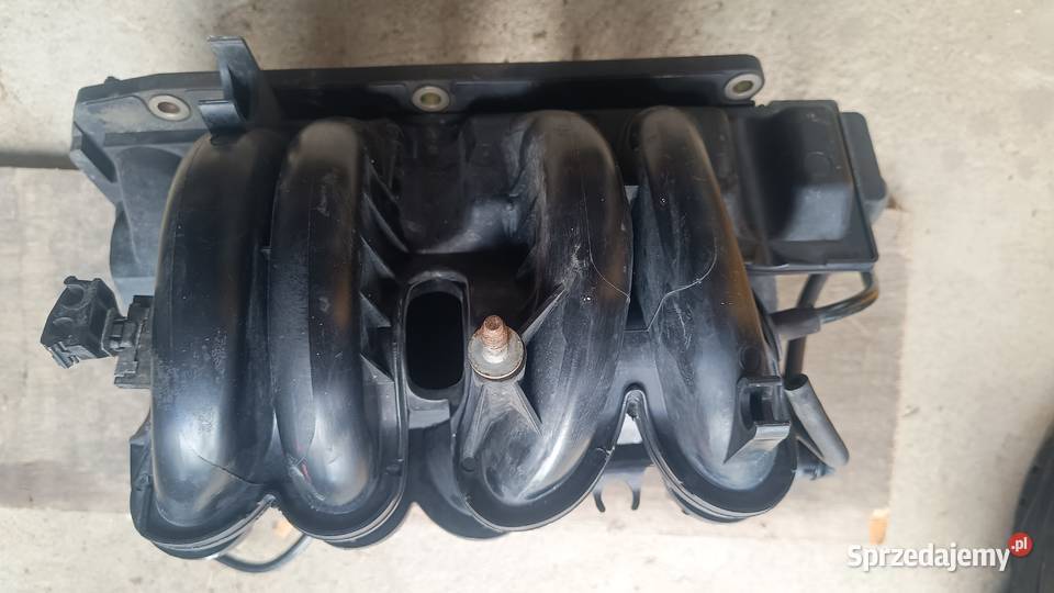Kolektor ssący dolotowy 14 Renault Megane I Clio Radom