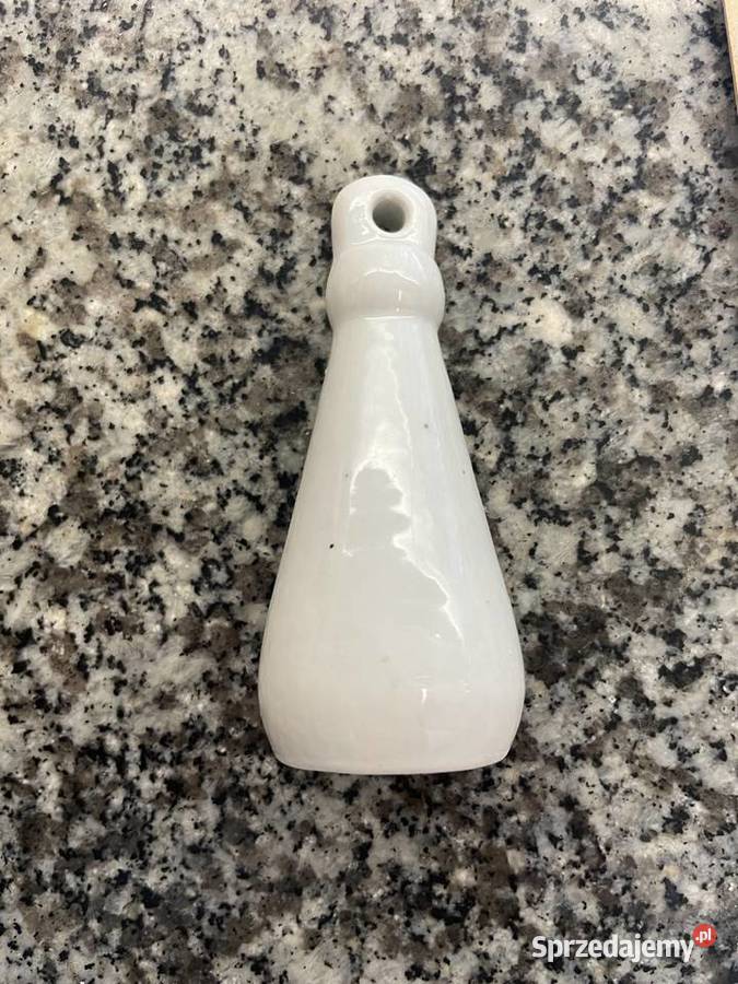 Porcelanowa rączka do spłuczki zabytek Pozostałe Łódź
