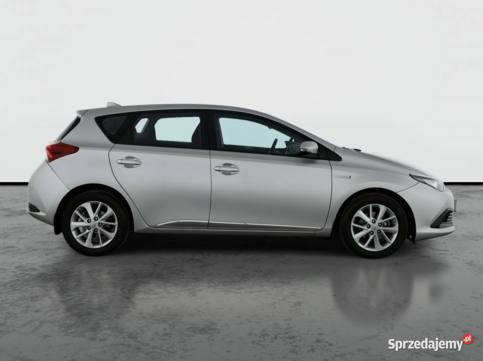 Toyota Auris Hybrid isofix sprzedam