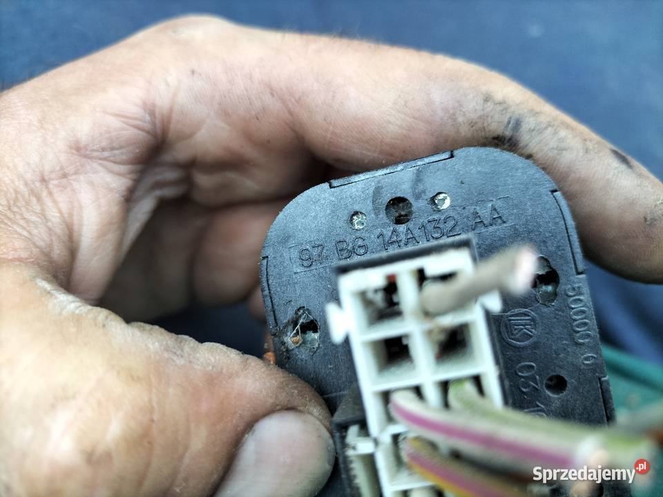 MONDEO MK1 MK2 PRZEŁĄCZNIK OTWIERANIA ZAMYKANIA Kamień-Kolonia sprzedam