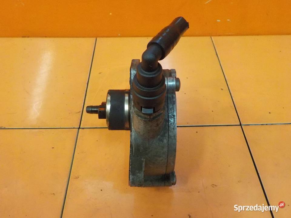 MERCEDES CLK W209 18 K 09r 184 271 vacum pompa Suków