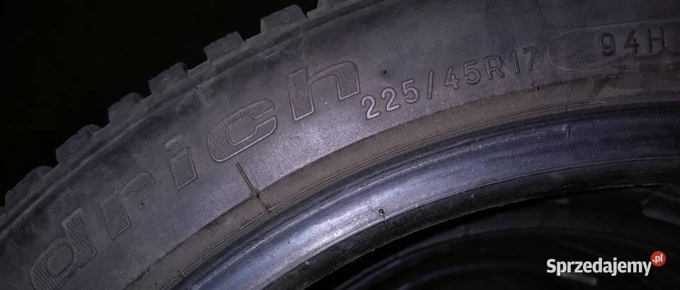 BFGoodrich Opony zimowe 22545 17r Płock