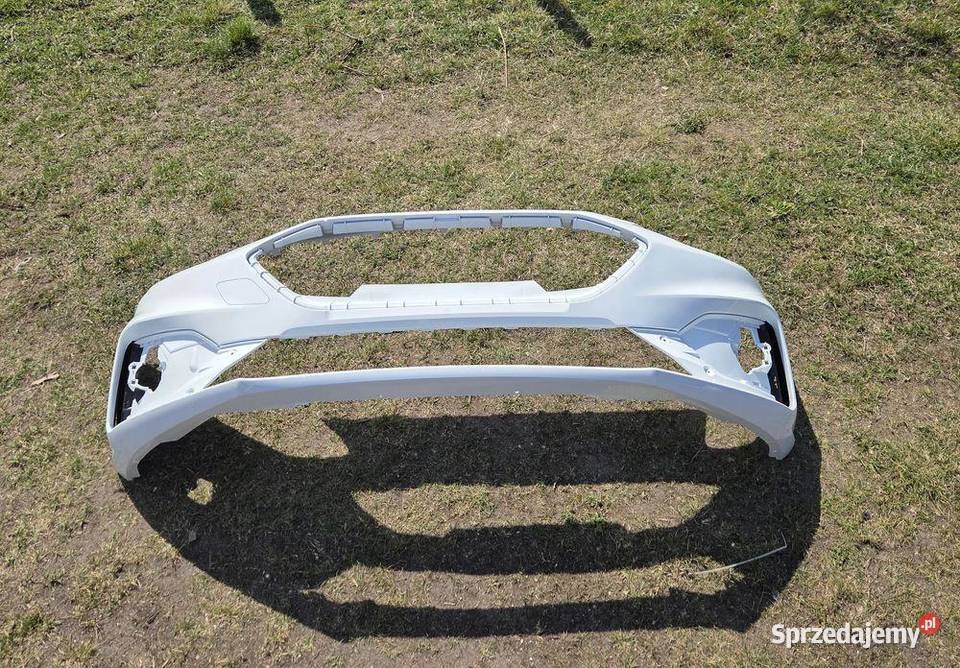 Zderzak przód przedni Ford Focus MK4 STLine
