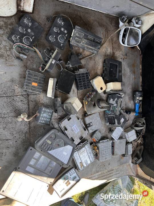 Części Maszyny Rolnicze Traktor Manitou Renault lubelskie sprzedam