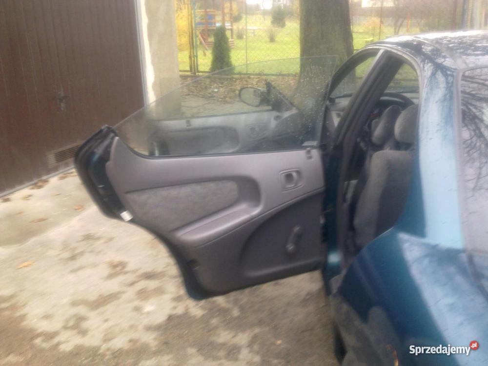 dodge neon auto jest sprawne na chodzie i opłac nieuszkodzony Pozostałe Bartoszyce