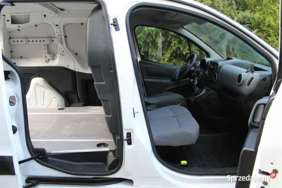 Peugeot Partner HDI Grip Control Long Zadbany Lubań