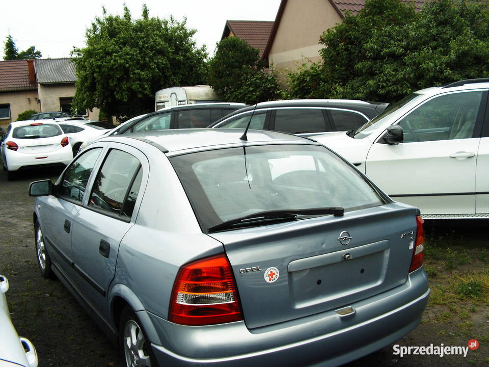 Opel Astra 16 Etylina 2002 ropłacona garażowany Września