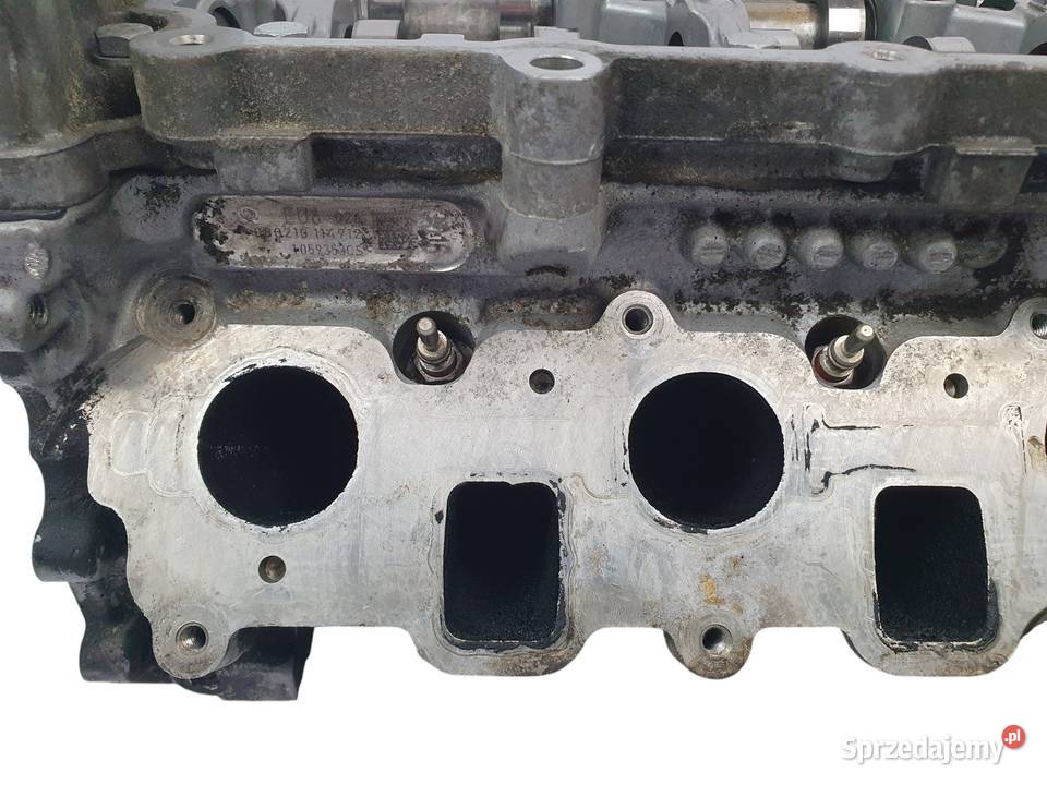 GŁOWICA LEWA Audi A6 30 TDI 1059353CS osobowe lubelskie Chełm