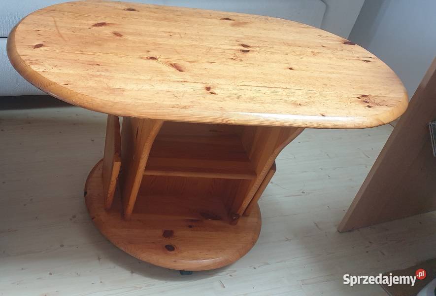 Solidny owalny stolik na gazety Reszel