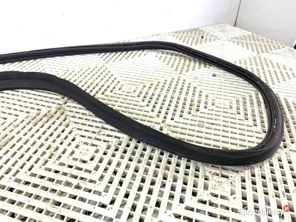 USZCZELKA KLAPY BAGAŻNIKA AUDI A8 D5 sprzedam