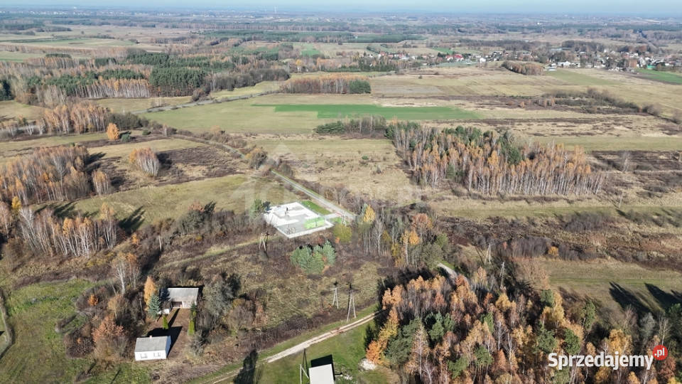 Dom z działką 8400m2 w Pieczonogach świętokrzyskie Pieczonogi