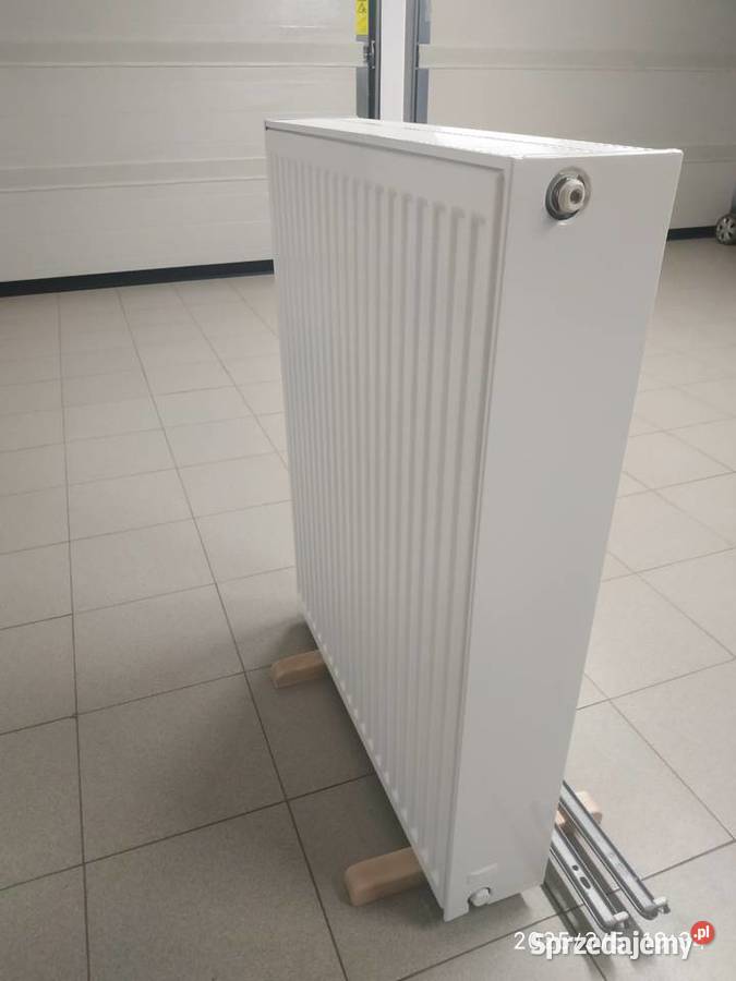 Sprzedam grzejnik pokojowy trzypłytowy Purmo Jasło