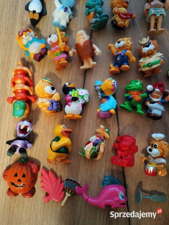 Różne małe figurki zestaw Figurki Figurki Choszczno