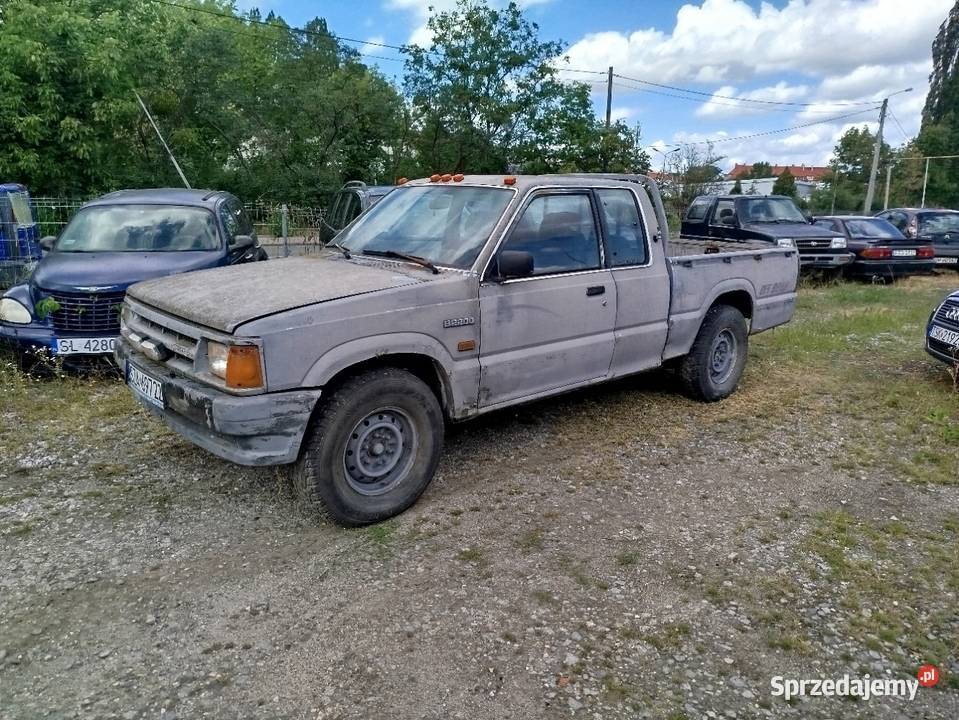 mazda b 2200 diesel w calosci na tayle 1989 Samochody na części Opole