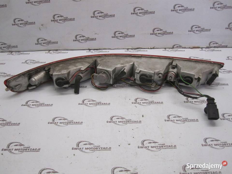 AUDI Q5 8R lampa prawa tył w zderzak Kielce sprzedam