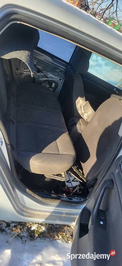 Sprzedam samochód osobowy marki Volkswagen Golf 284762km Warszawa sprzedam