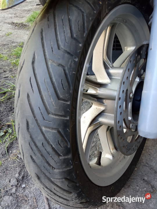 Yamaha x city 250 nie Burgman skuter