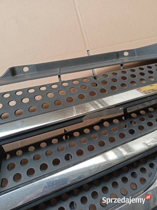 MERCEDES SPRINTER A9068880523 GRILL ATRAPA listwy na zderzak Zduńska Wola
