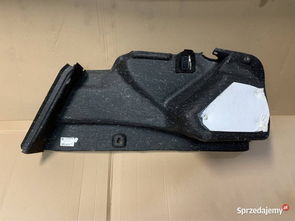 Boczek bagażnika tapicerka prawa bmw 5 g30 Szczecin