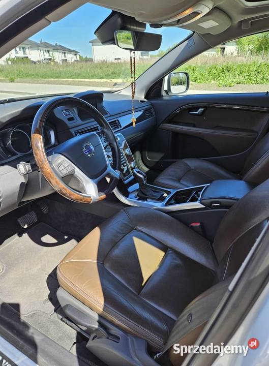 Volvo XC 70 XII 20 Diesel 183 2014r nieuszkodzony