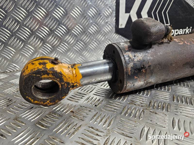 Siłownik hydrauliczny obrotu Case do Gdynia