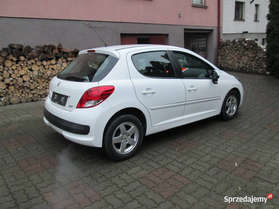 Wizualnie i technicznie autoalarm 207 Samochody osobowe