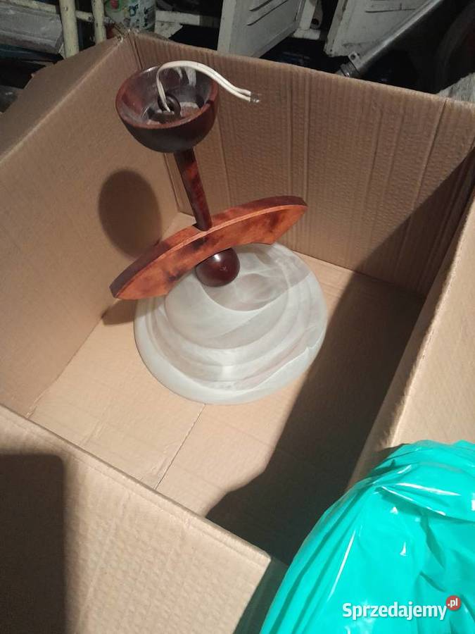 Klosze żyrandole kinkiety z prl Kinkiety Ozorków