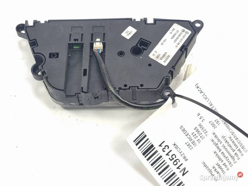 PRZYCISK MERCEDES W 221 A2218706851