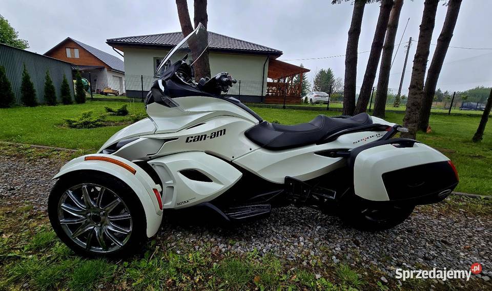 CAN AM SPYDER ST LIMITED 2013 999CC Rok produkcji 2013 Rzeszów