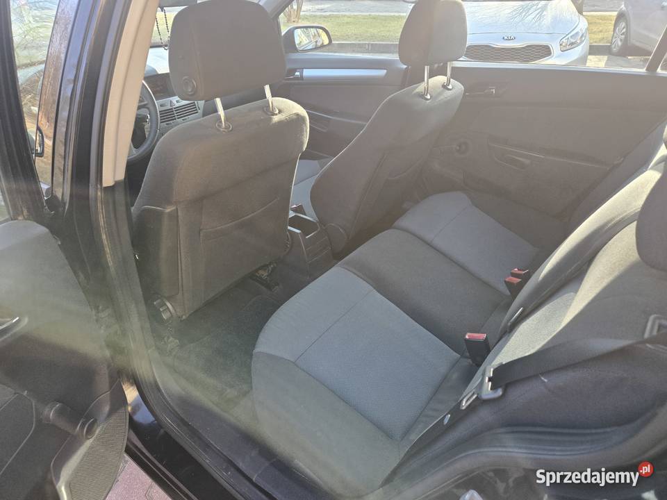 Opel Astra kombi 16 benzyna 2005 100KM Łódź