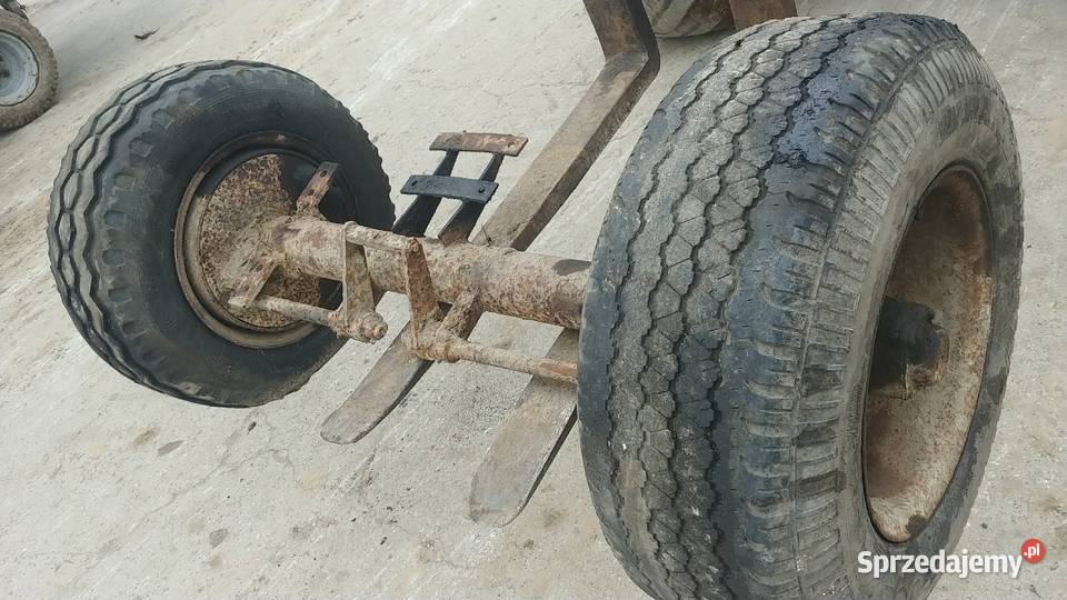 Oś koła rozrzutnika przyczepy Części zamienne mazowieckie Zaręby Kościelne