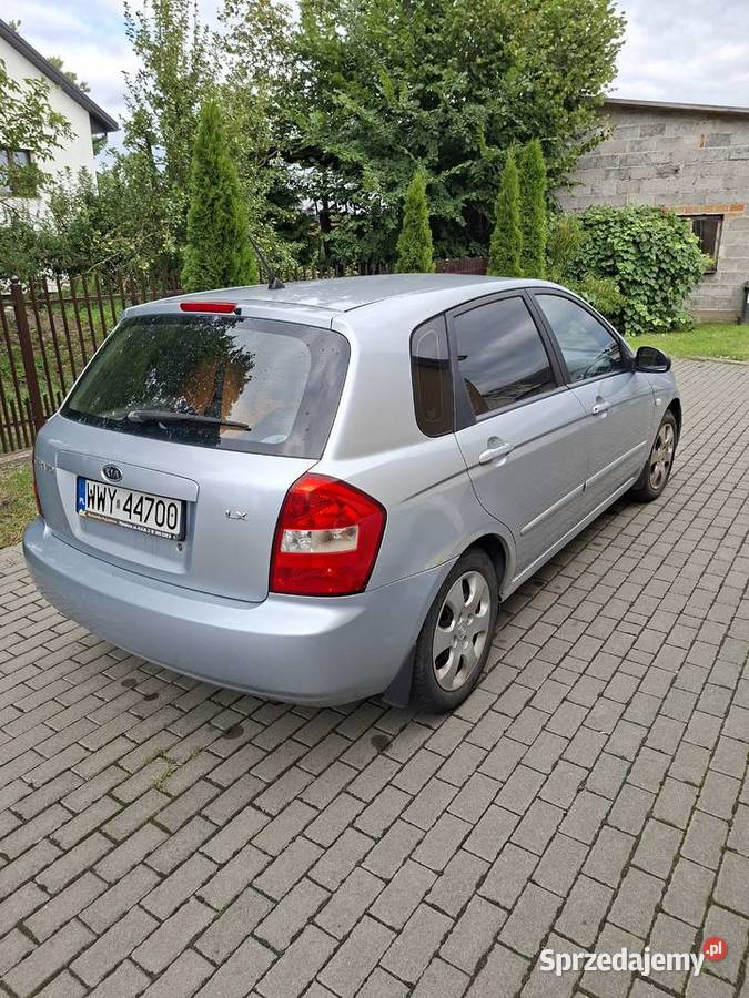 Kia Cerato LX 16 benzyna klimatyzacja
