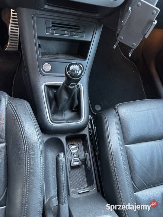 VW Golf Plus CrossSuper wyposażenie reflektory ksenonowe Radomsko