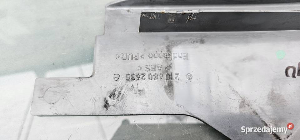 Listwa progowa prawy tył mercedes w210 sedan Zbąszyń