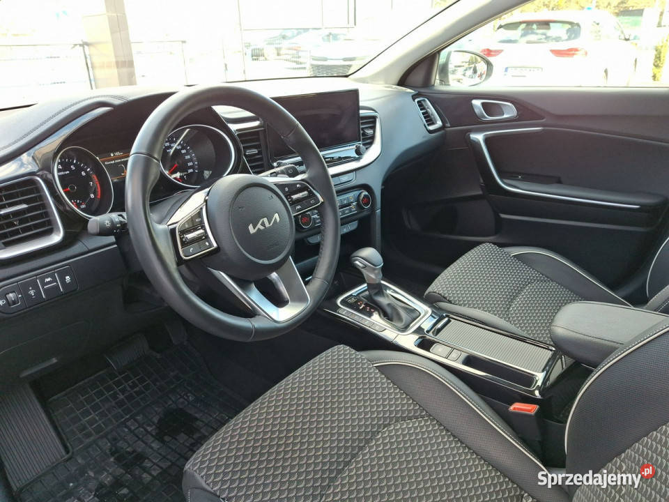 Kia Nowy Ceed DEMOTribute FV23Ceed SW15TGDI 140 możliwa zamiana Toruń sprzedam