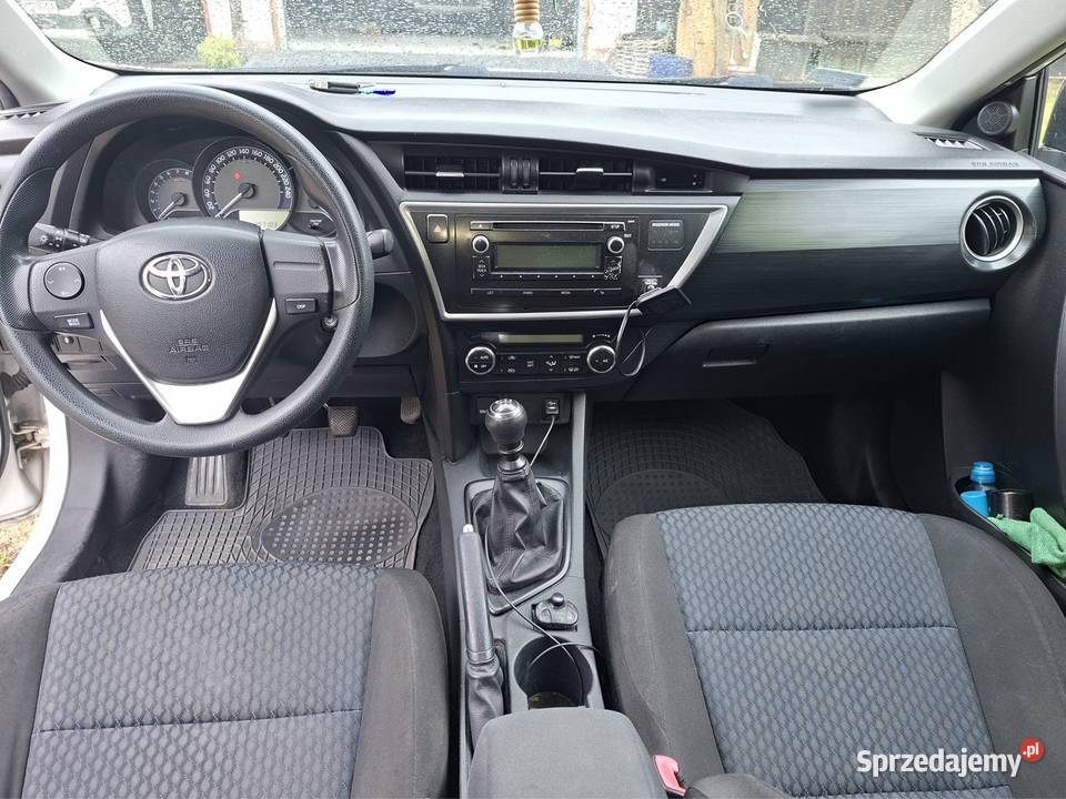 Toyota Auris 2013 13benzyna podkarpackie Nowa Dęba