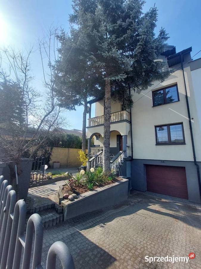 Duży dom na Osiedlu Południe Starachowice sprzedam