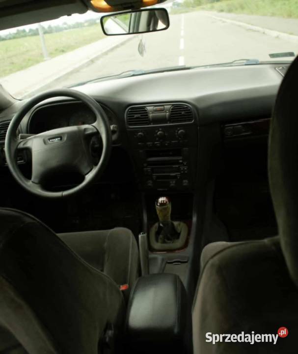 2001 Volvo V40 204489km