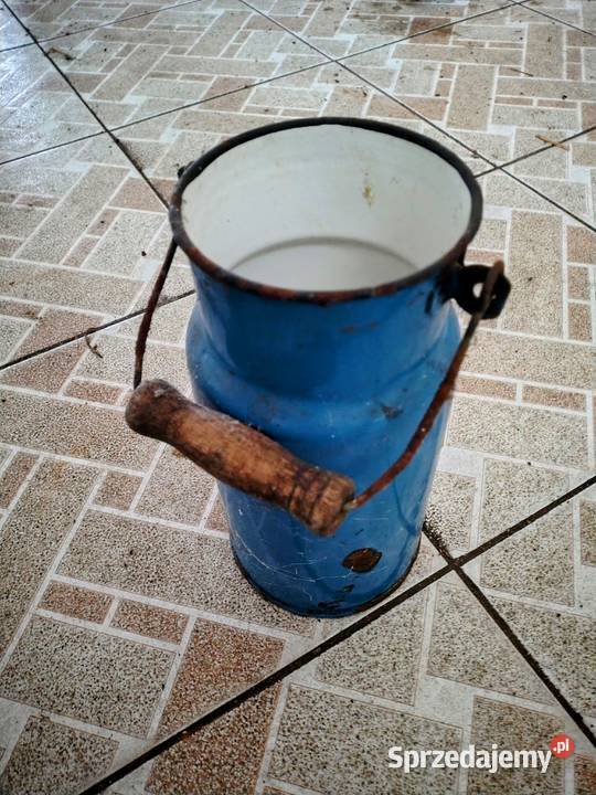 Dzbanek Kańka na mleko kawę lata PRL z drewnianą