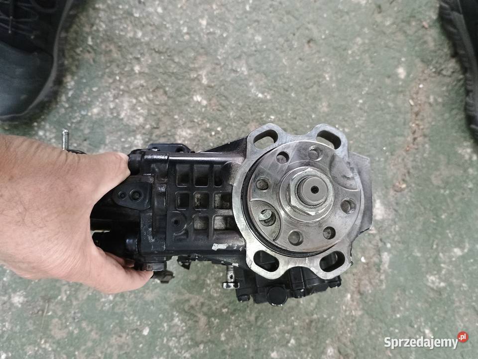 Pompa wtryskowa Yanmar 4TNV98 nie