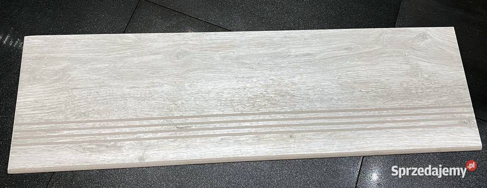 Płytki na schody drewnopodobne 120x30 Łask