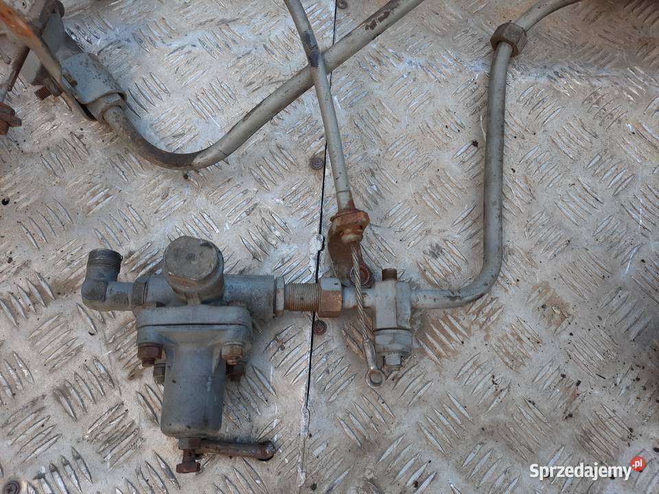 Zestaw pneumatyki Ursus C330 M pneumatyka C330 Bucze sprzedam