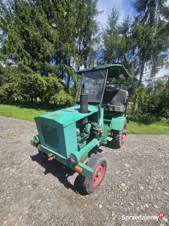 Traktor sam Zgoda sprzedam