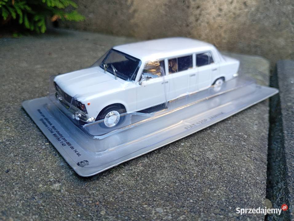 FIAT 125P JAMNIK model kolekcja 143 kultowe auta mazowieckie