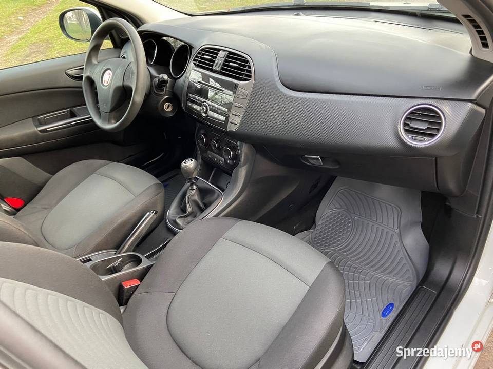 Fiat Bravo Salon Polska 16 JTD 105 ksenon czarny kurtyny powietrzne Bravo Radom