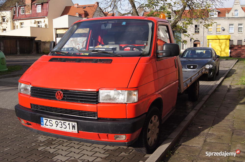 auto laweta drogowa laweta vw t4 transporter 24 zachodniopomorskie Police